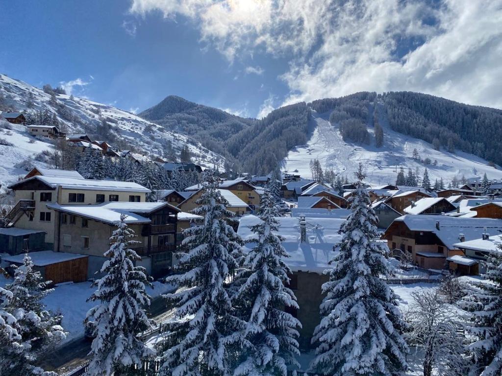 Hotel 16 | 150 Montagne & Spa Nuxe Vars  Eksteriør billede